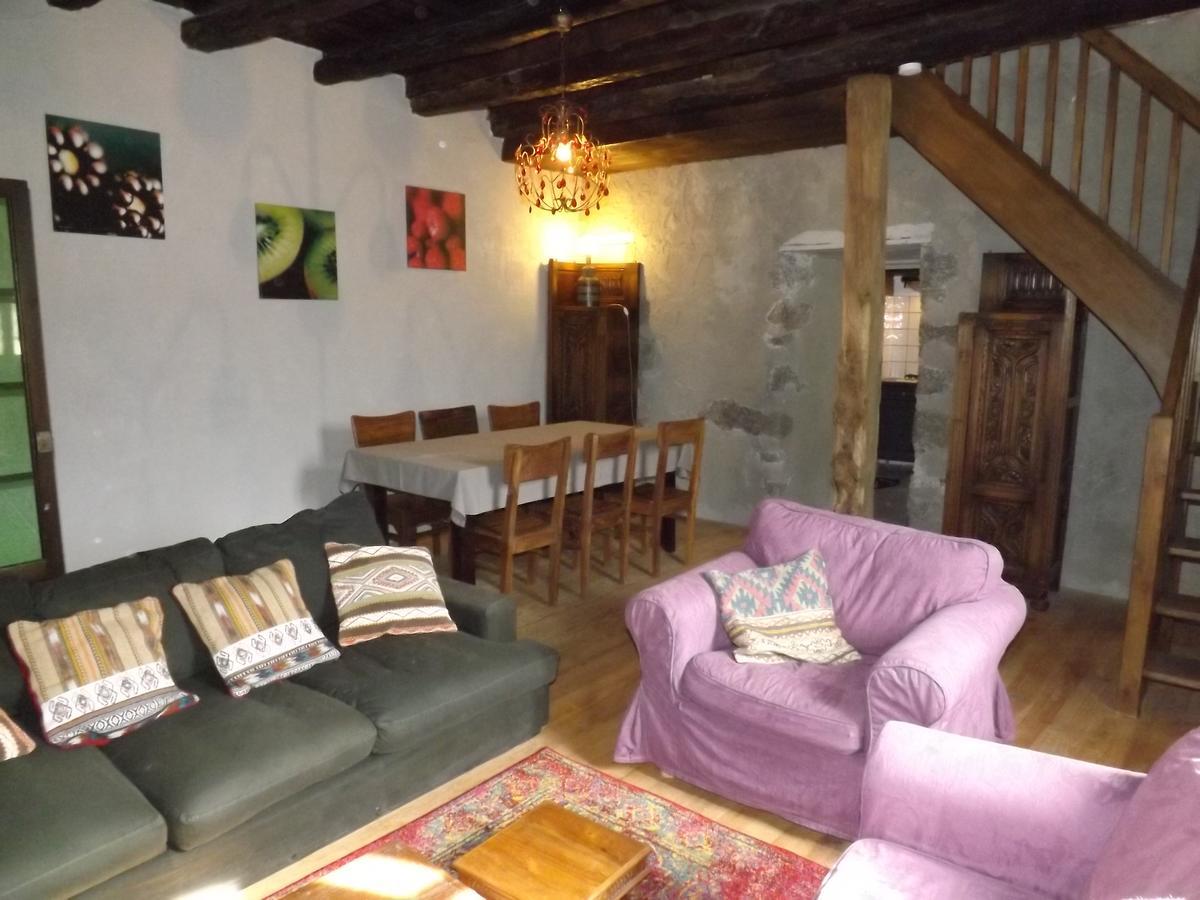 Domaine De La Jordanne - Gasthof Saint-Cirgues-de-Jordanne
